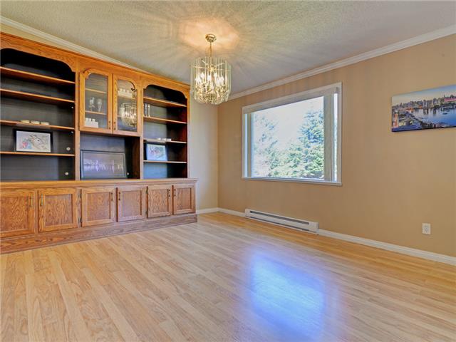  Image of 6 Bedroom Single Family Property  For Sale at 2081 Charters Rd, Sooke
