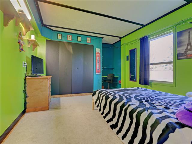  Image of 6 Bedroom Single Family Property  For Sale at 2081 Charters Rd, Sooke