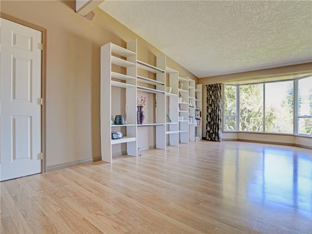 Image of 6 Bedroom Single Family Property  For Sale at 2081 Charters Rd, Sooke
