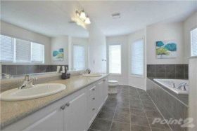 4 bedroom Property t...